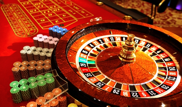 5 Advantages of Playing at Online Casinos